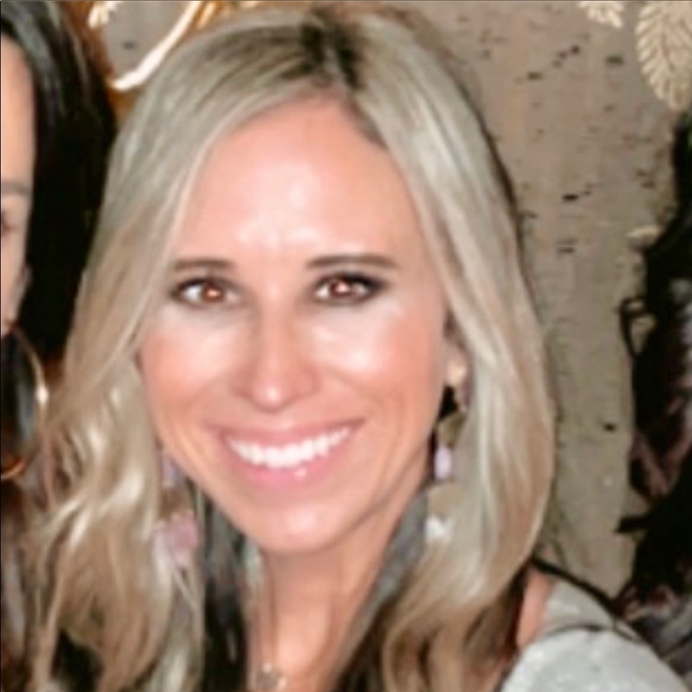 Meet your Posher, Rebekah